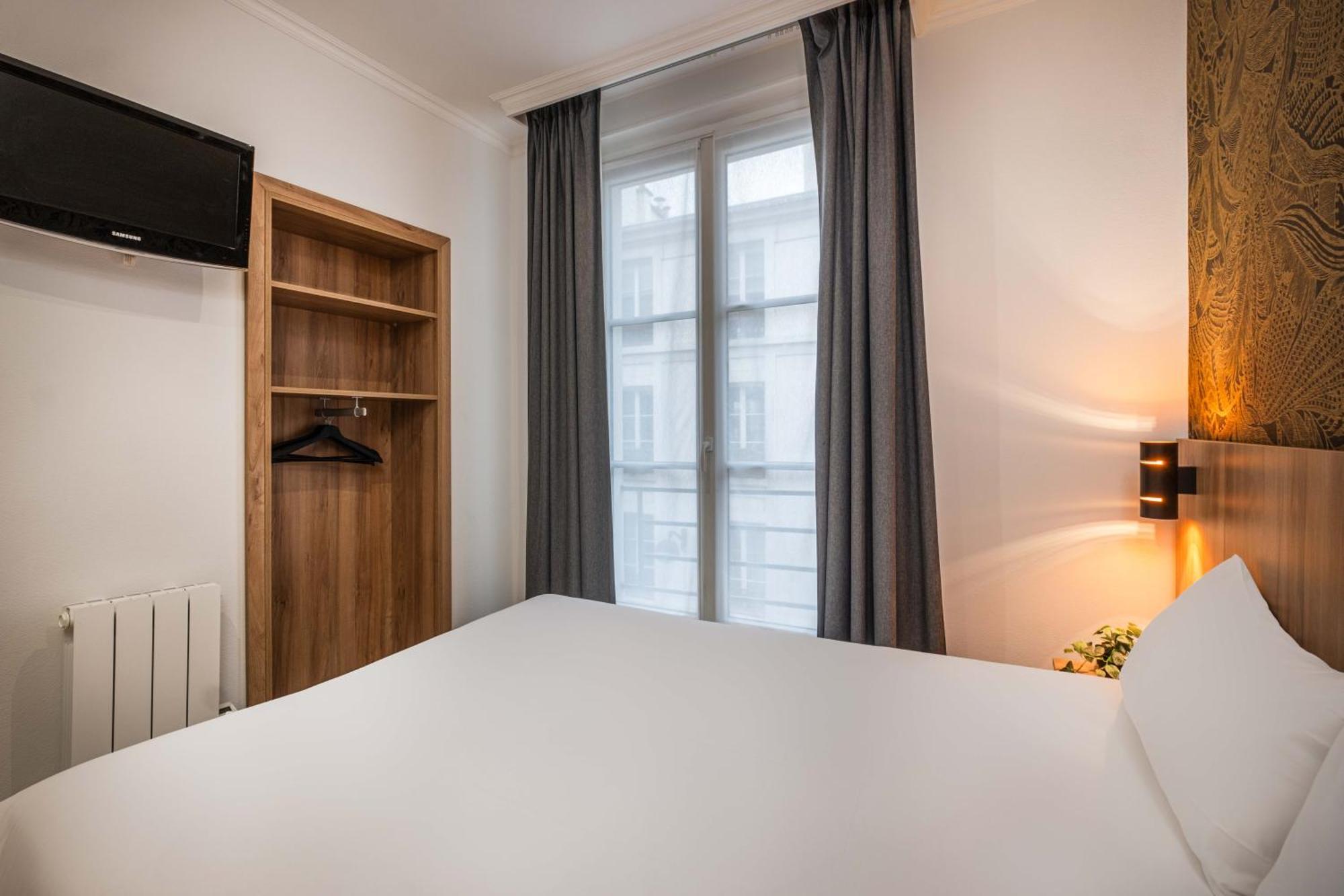 Hotel Daval Paris Exterior foto