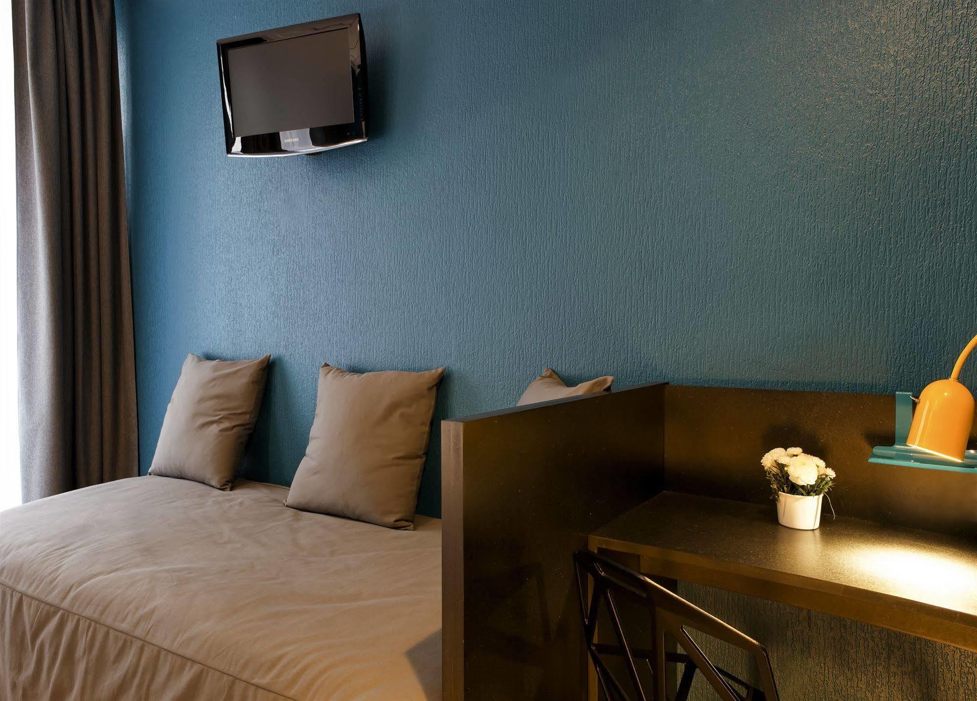 Hotel Daval Paris Exterior foto