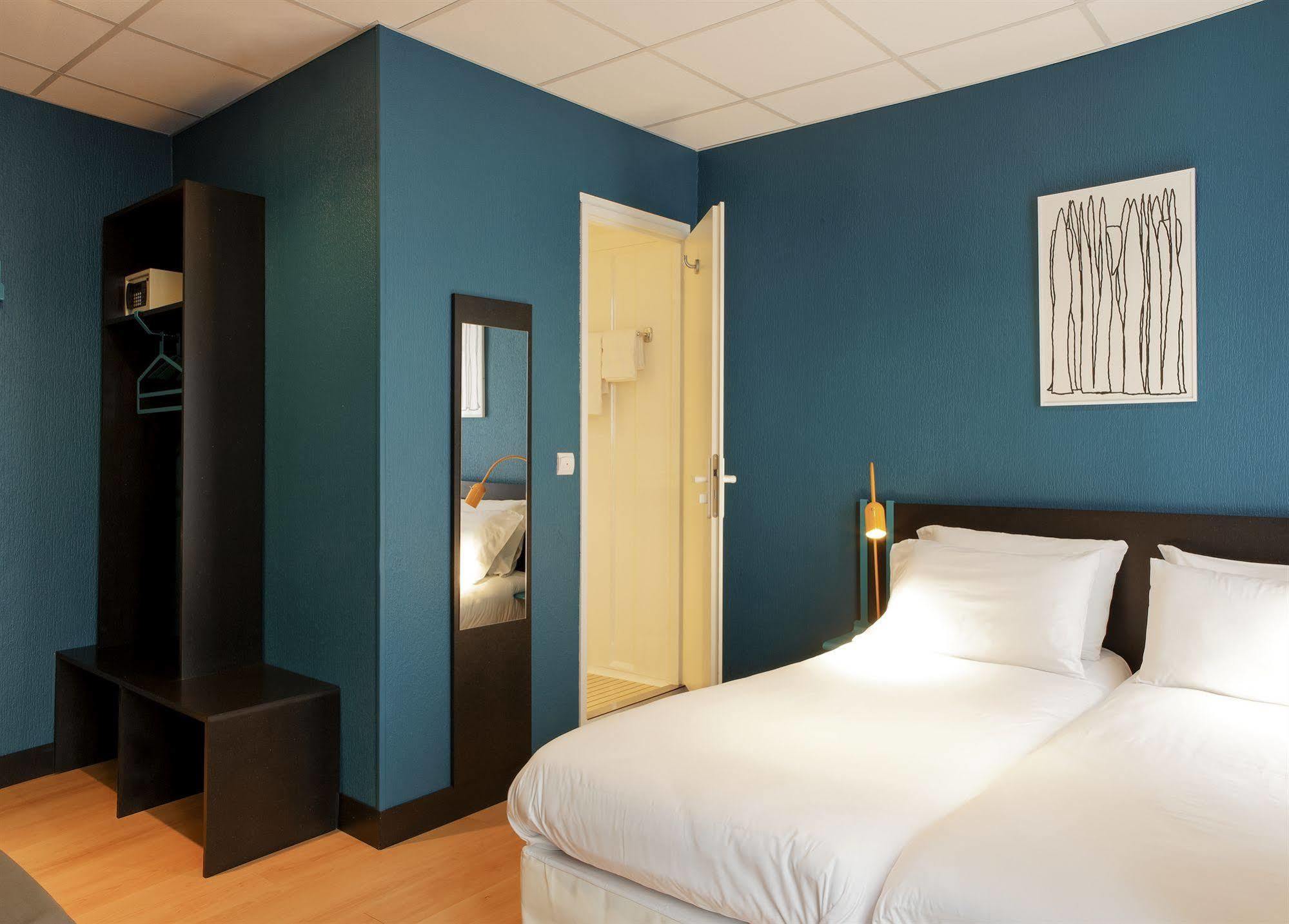 Hotel Daval Paris Exterior foto